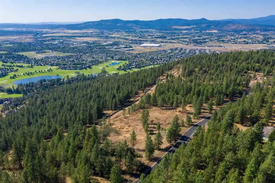 211 N West Starr Ln, Liberty Lake, WA 99019