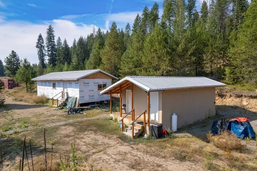 3692 Spring Valley Rd, Newport, WA 99156