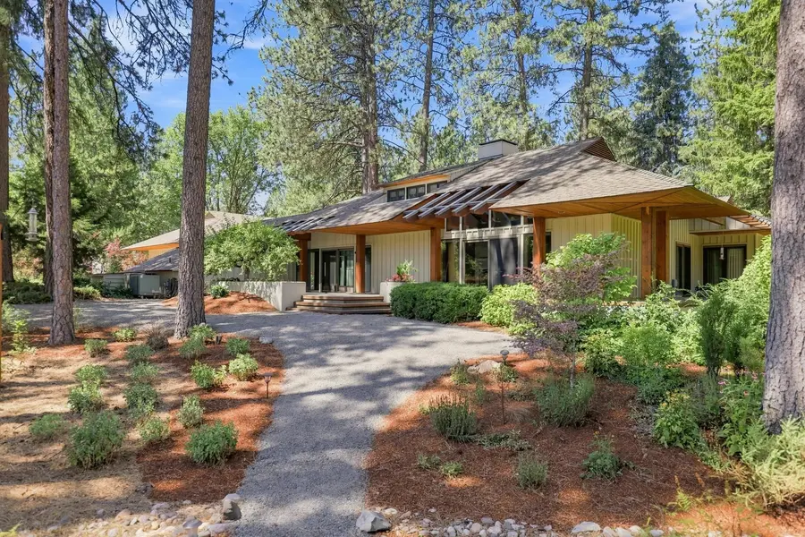 7809 S Ramona Rd, Spokane, WA 99224