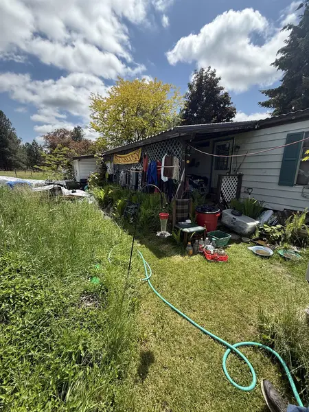 29623 N Cedar Rd, Deer Park, WA 99006