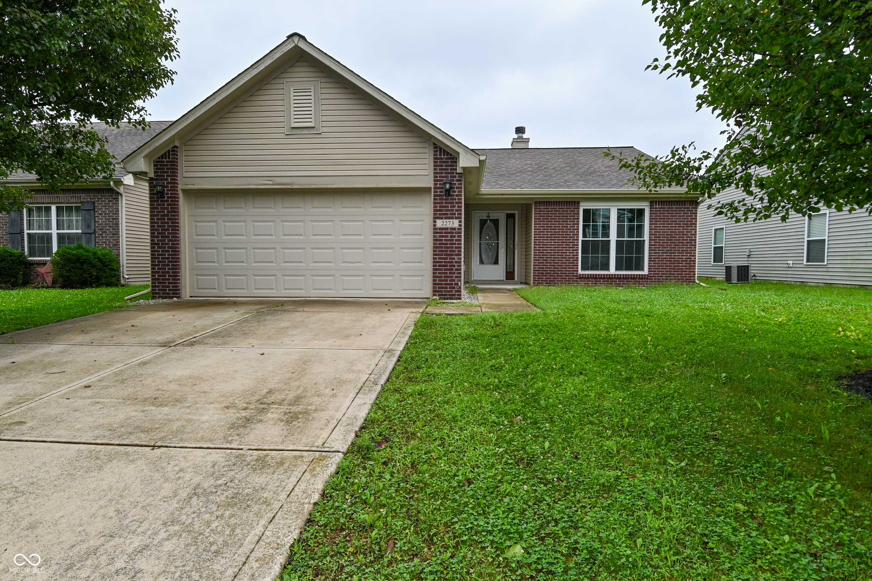 2273 Bridlewood DR, Franklin, IN 46131