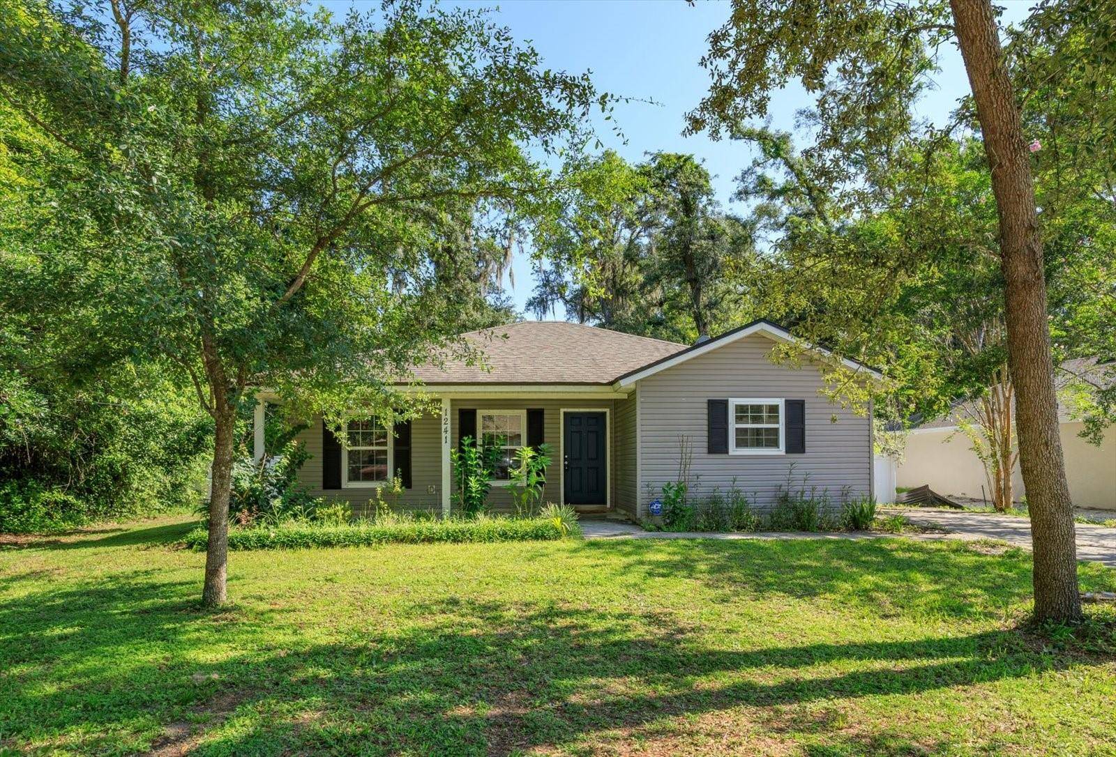 1241 3RD ST, Orange City, FL 32763