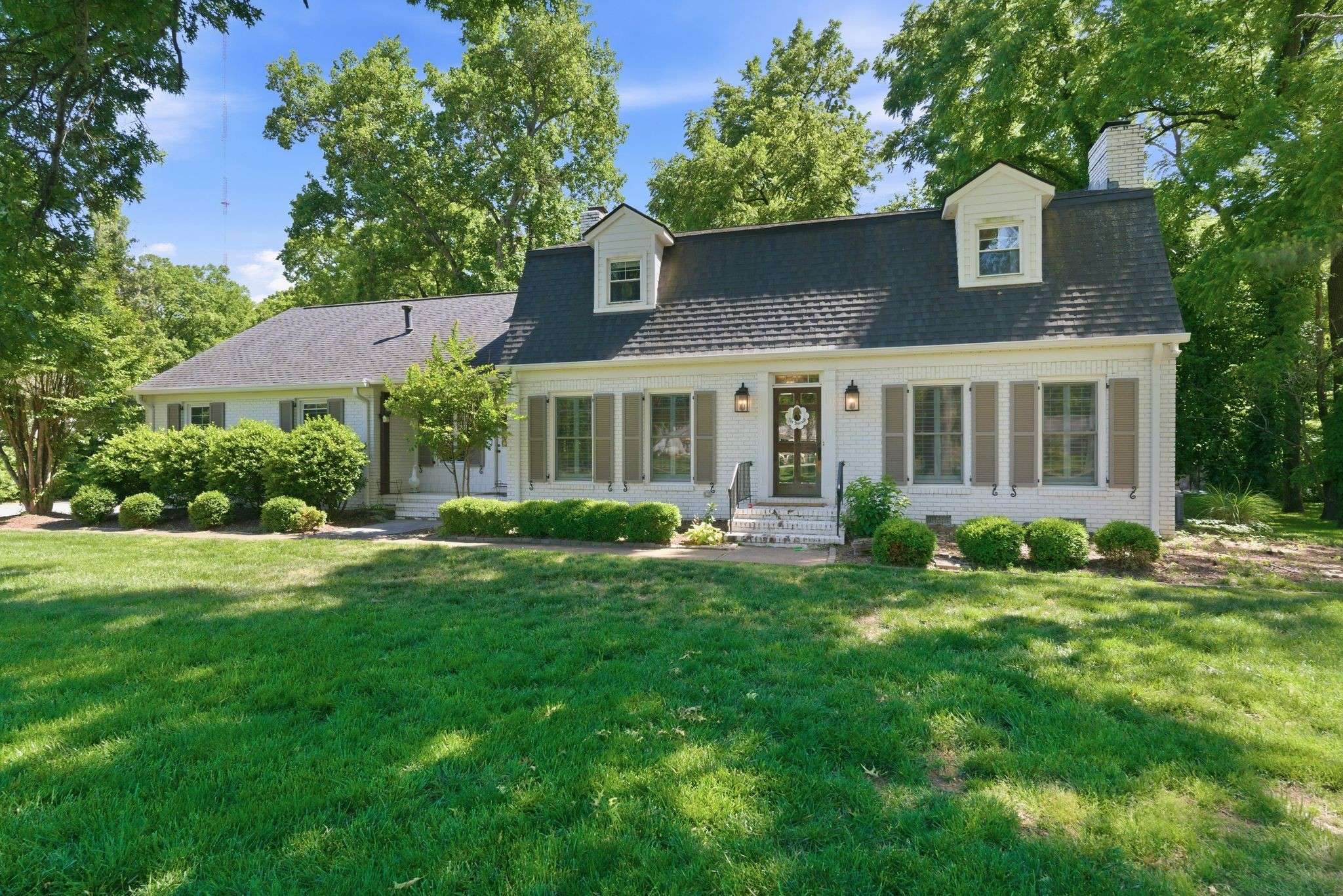 1909 Harpeth River Dr, Brentwood, TN 37027