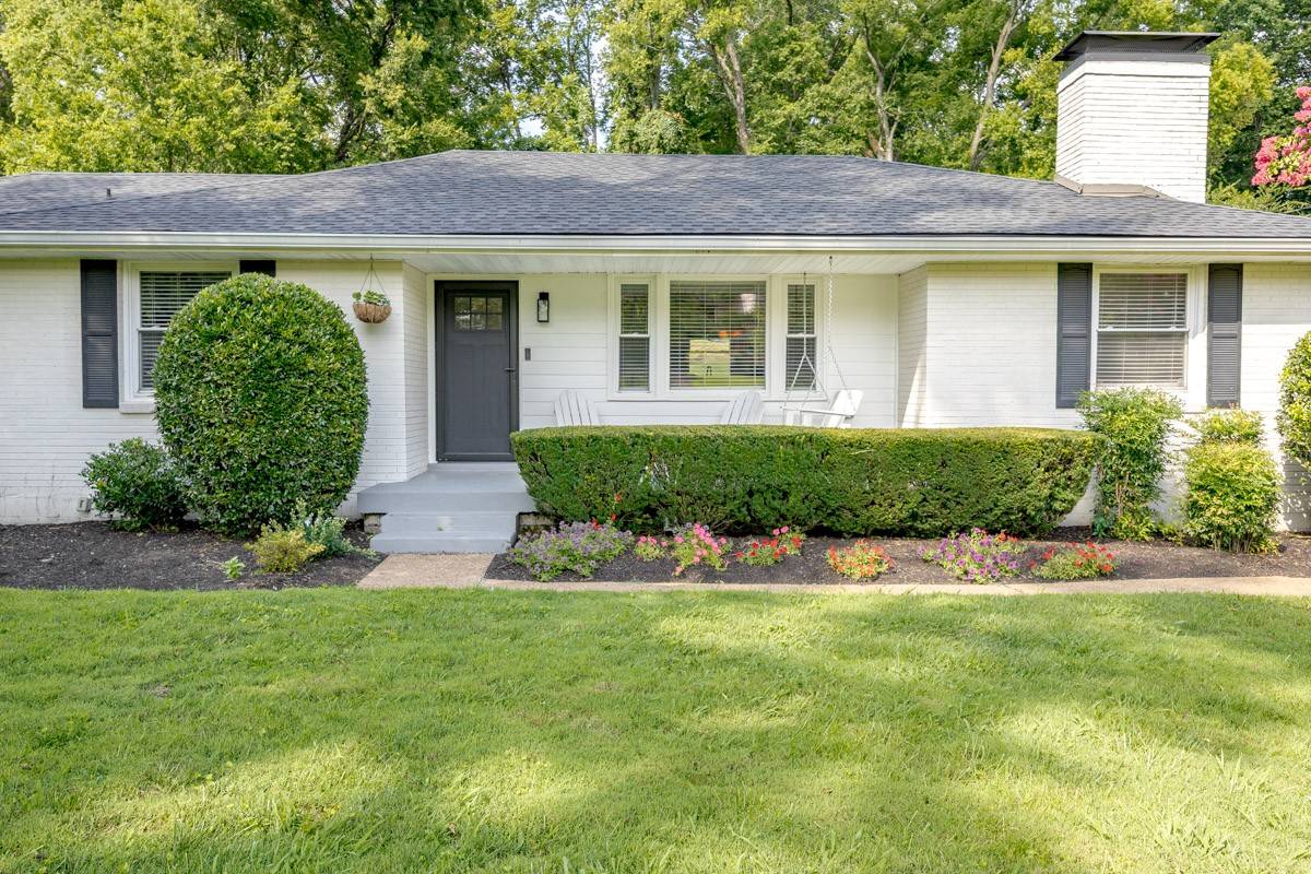 4936 Briarwood Dr, Nashville, TN 37211