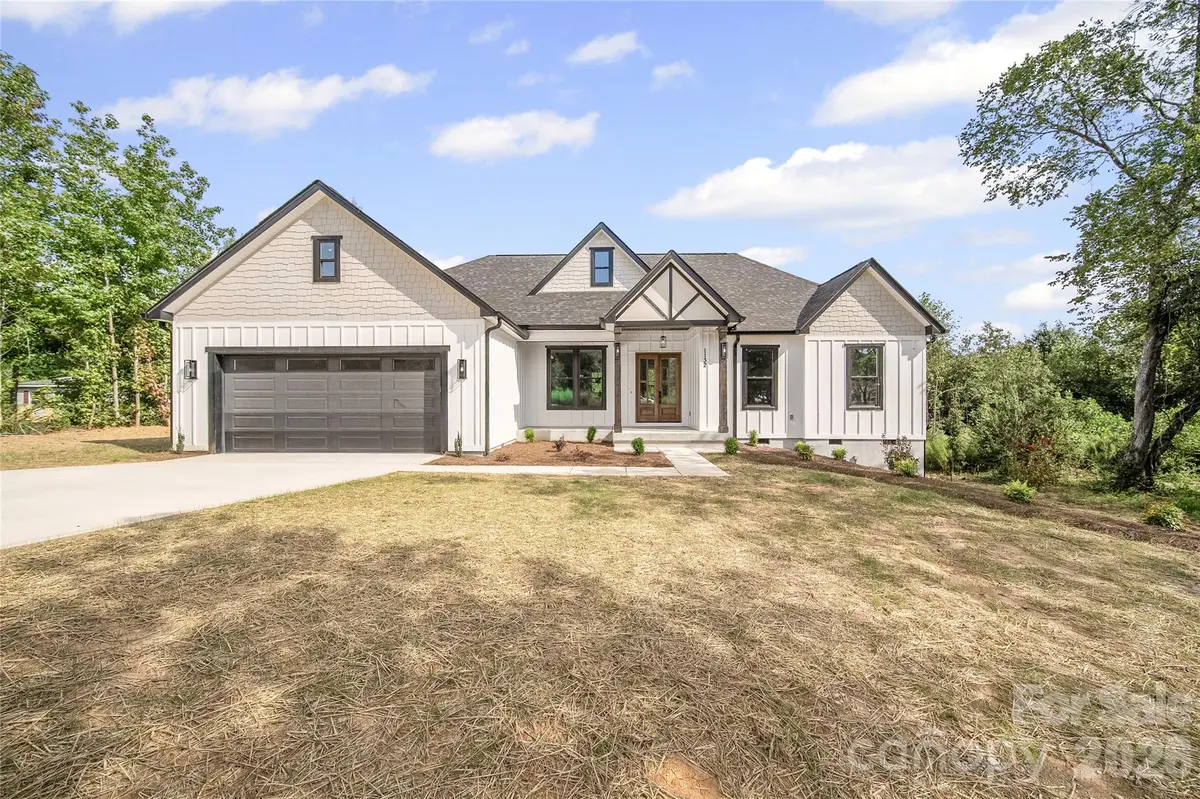 1132 Reba LN, Kannapolis, NC 28081