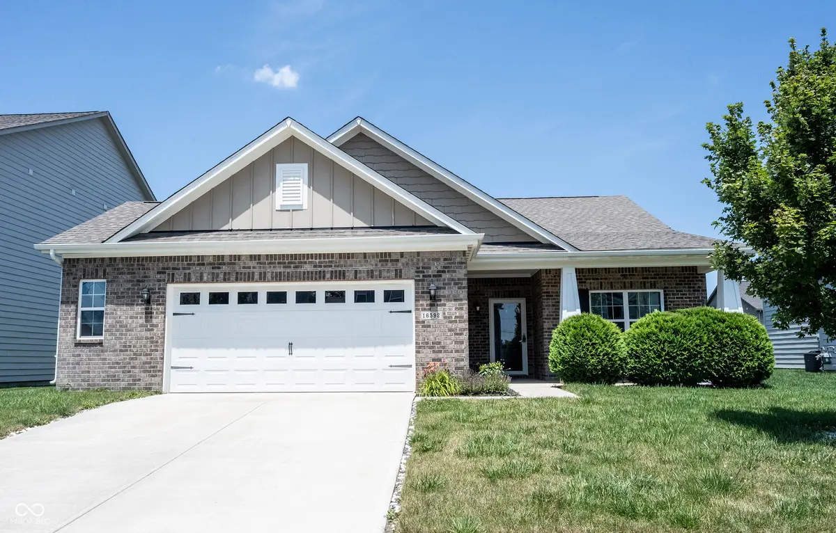 16592 Branham DR, Fishers, IN 46040