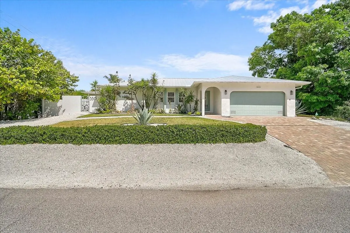 3515 LA PALOMA AVE, Sarasota, FL 34242
