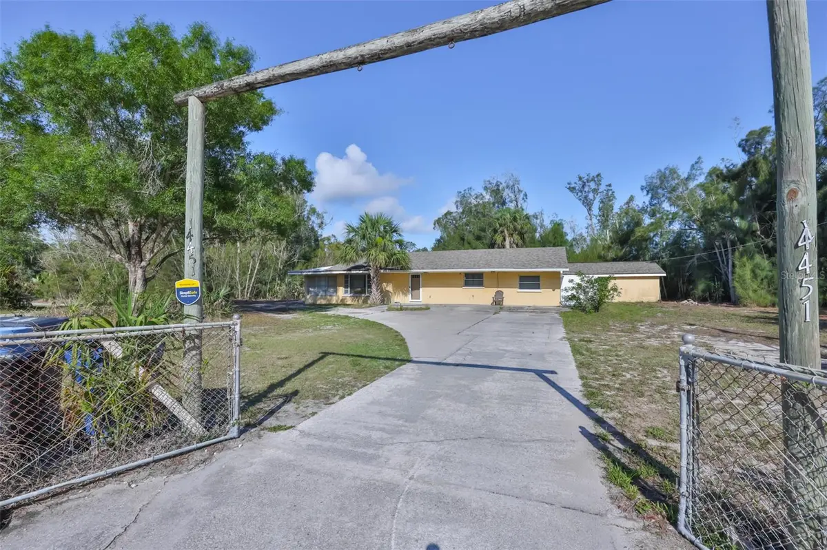 14451 HIGHLAND RD, Wimauma, FL 33598