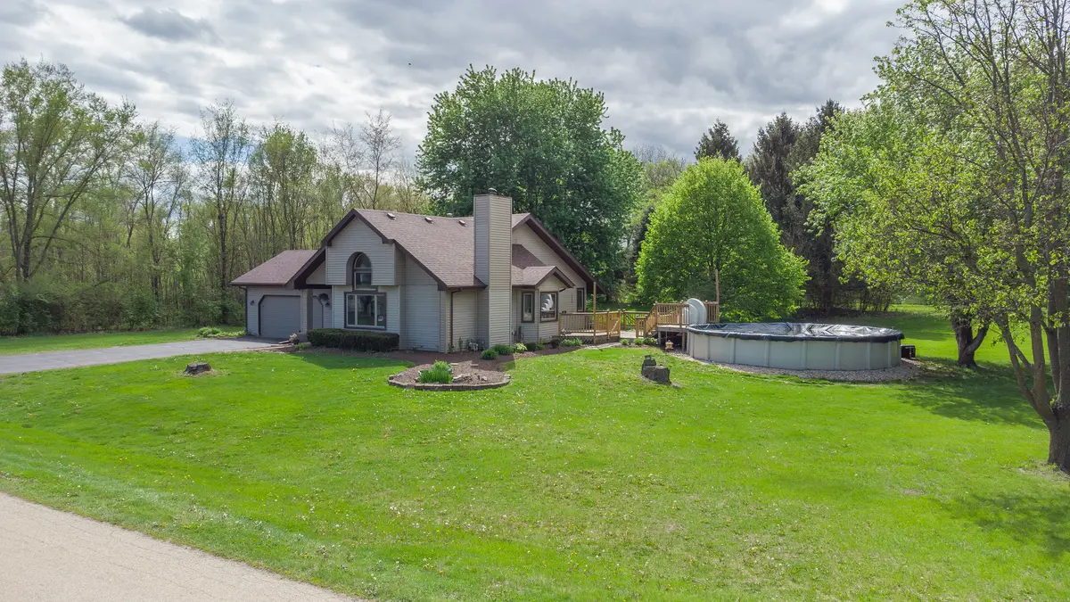 4973 E Lawnside DR, Byron, IL 61010