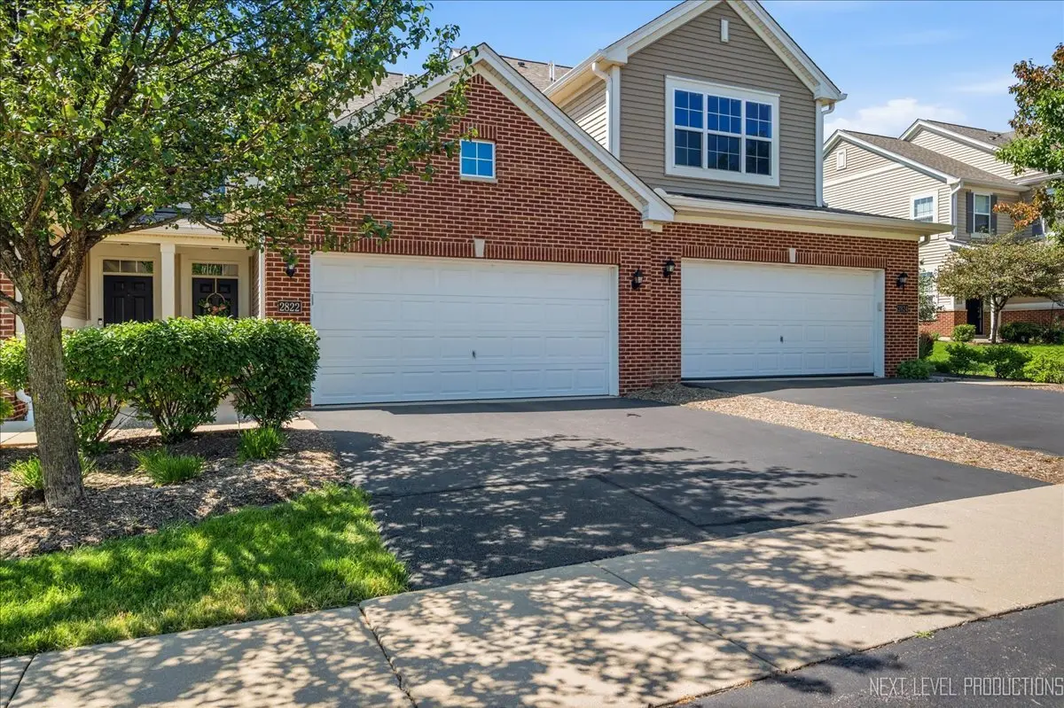 2822 Church RD, Aurora, IL 60502
