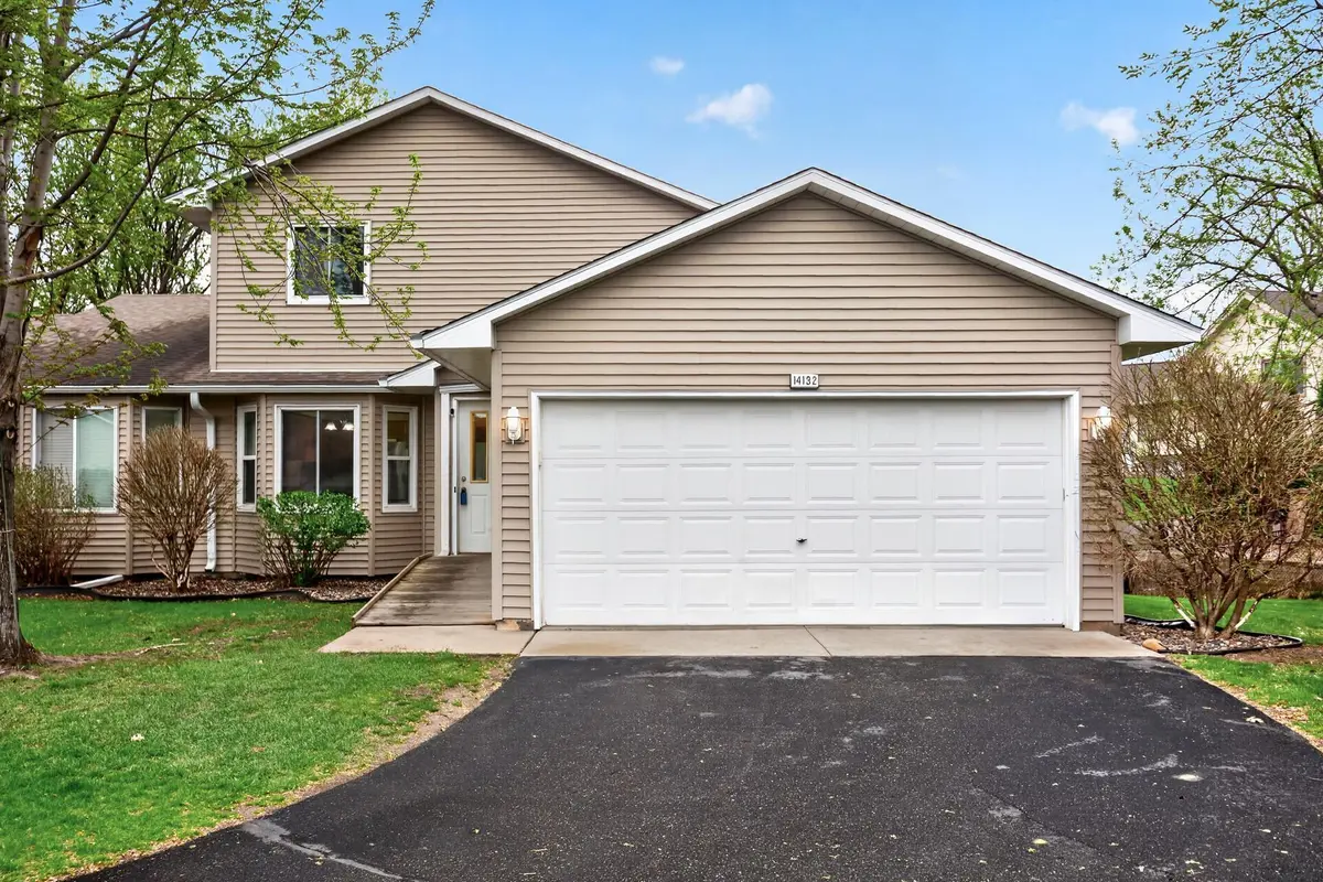 14132 Heywood PATH, Apple Valley, MN 55124
