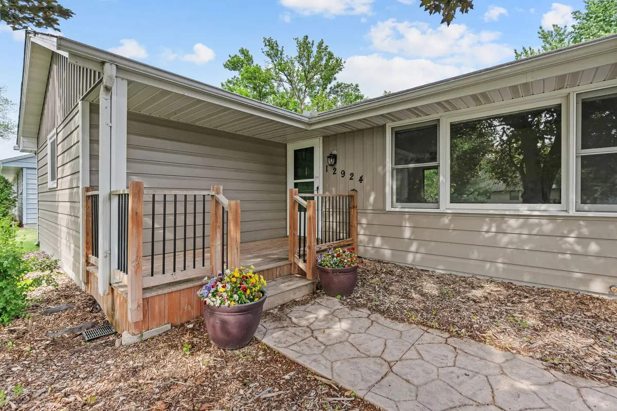 12924 Revere LN N, Champlin, MN 55316
