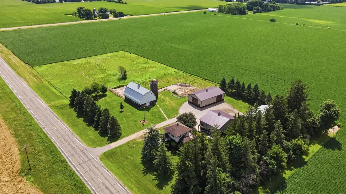 8169 Highway 30 E, Blooming Prairie, MN 55917