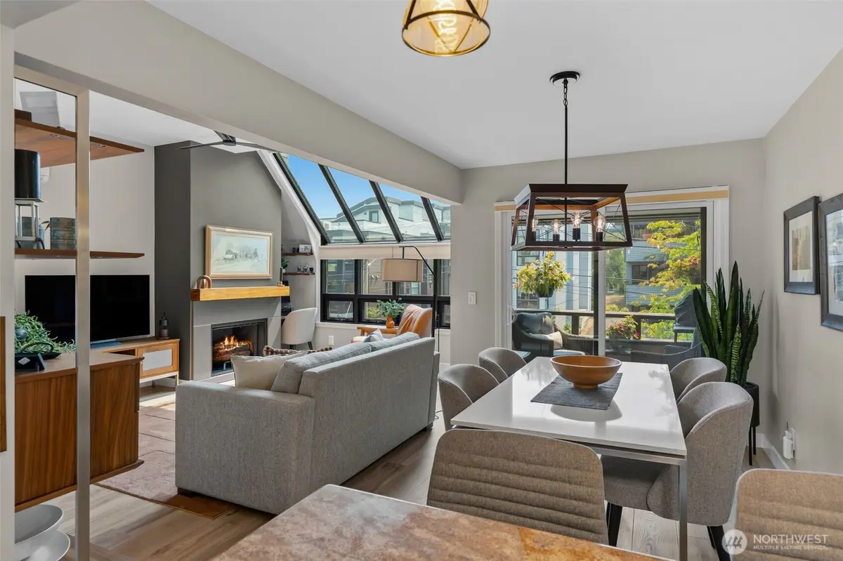 6300 Sand Point WAY NE #306, Seattle, WA 98115