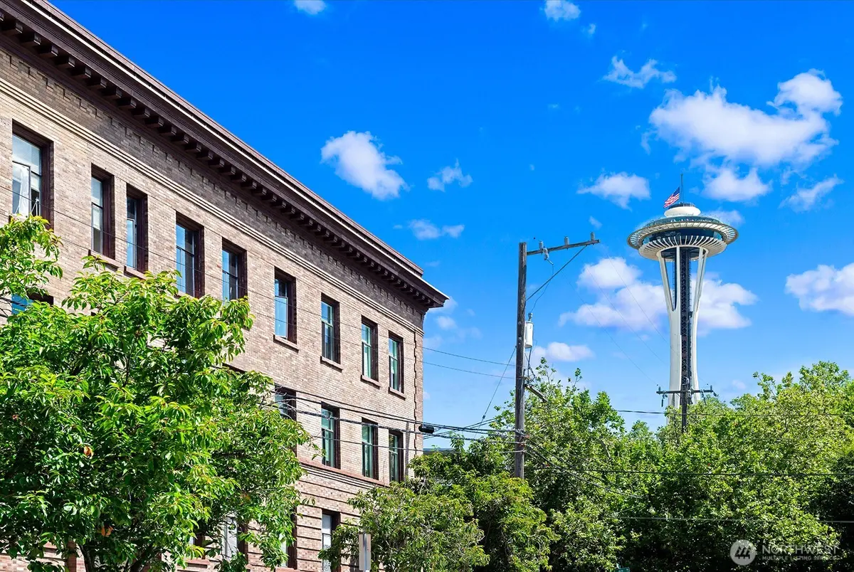 22 John ST #C, Seattle, WA 98109