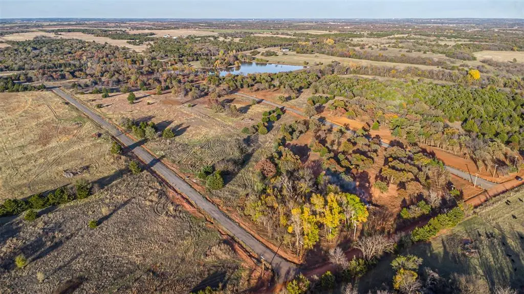 7368 Old Oak TRL, Guthrie, OK 73044