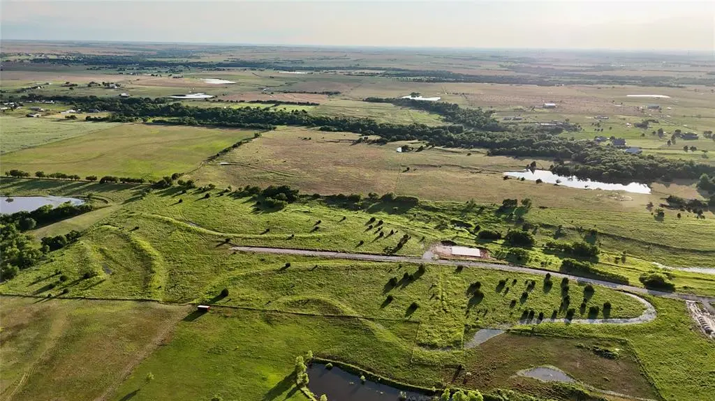 2 E 880 RD, Cashion, OK 73016