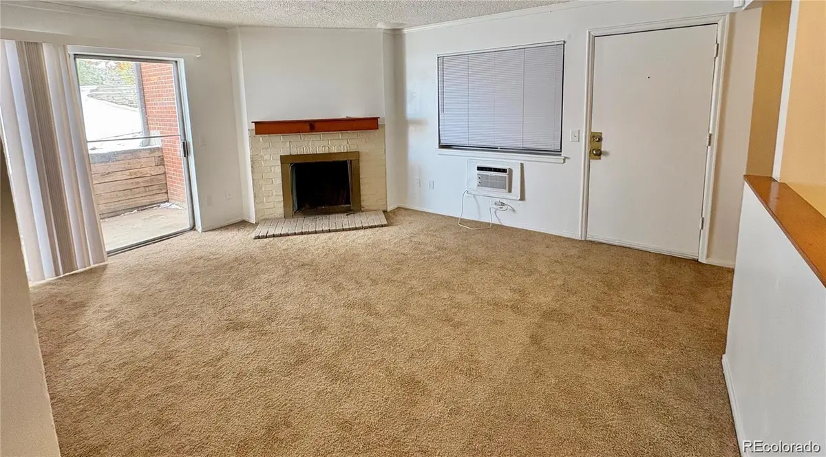 14794 E 2nd AVE #111F, Aurora, CO 80011
