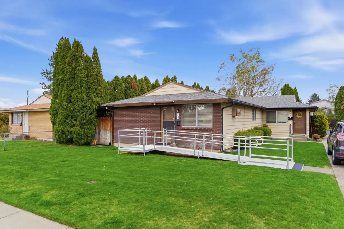 7018 / 7020 N Wiscomb St #7020 N Wiscomb St, Spokane, WA 99208