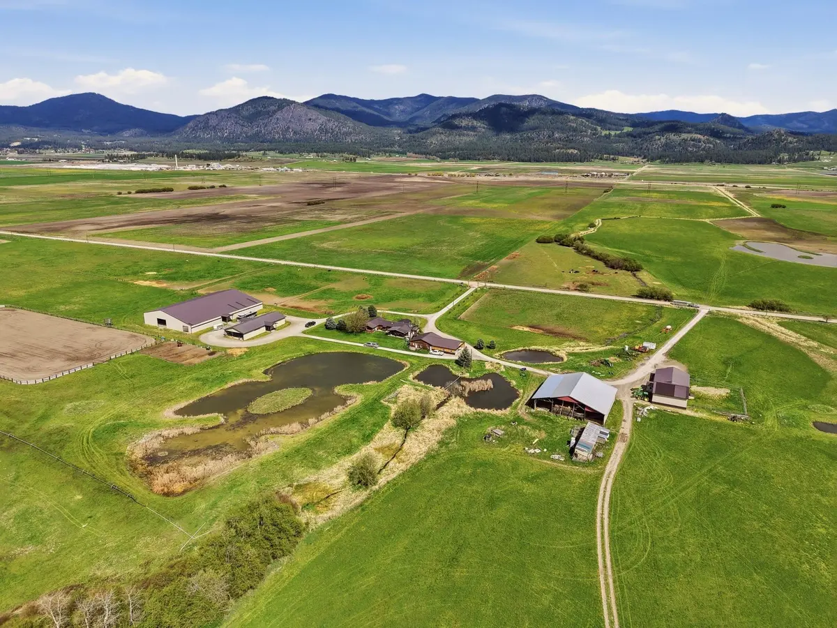 2536 Heine Rd, Chewelah, WA 99109