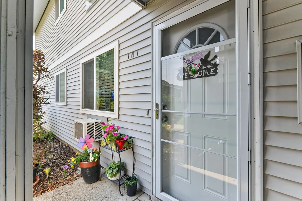 4026 S Regal St #101, Spokane, WA 99223