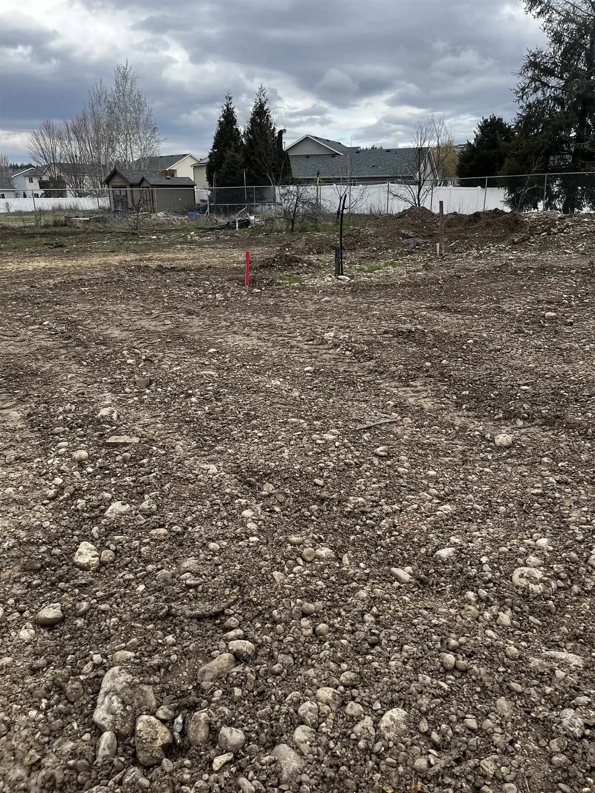 9609,9611,9615 E Upriver Dr, Spokane, WA 99206