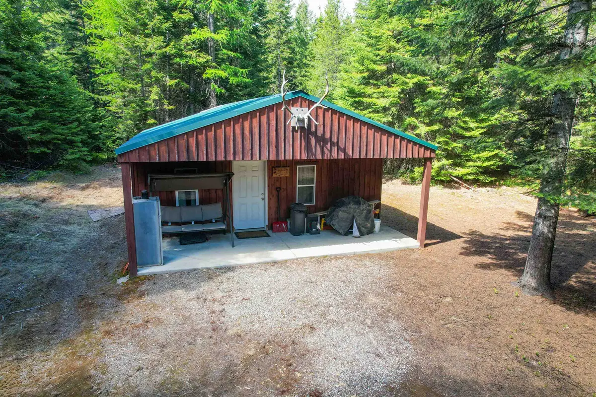 552 Forgotten Trail Rd, Newport, WA 99156