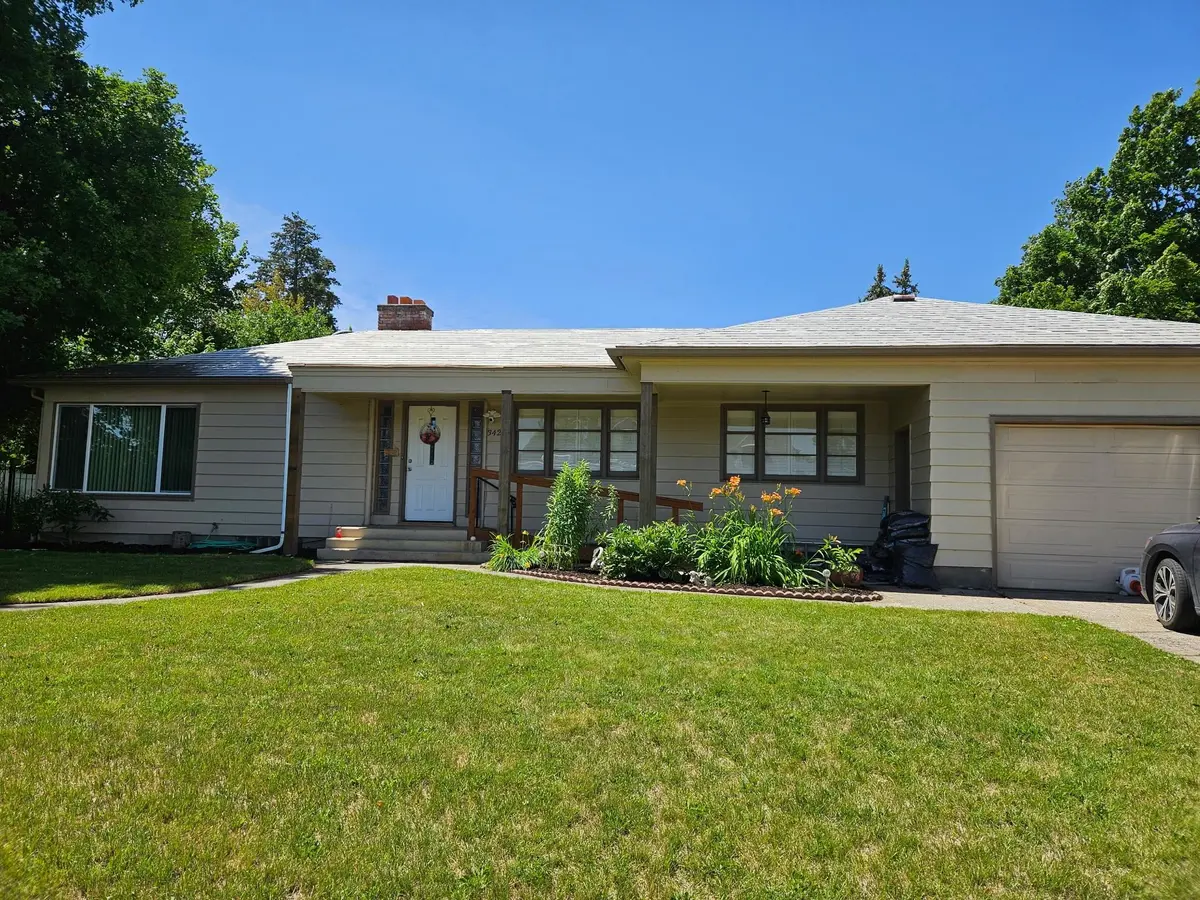 3421 N Center Rd, Spokane Valley, WA 99212