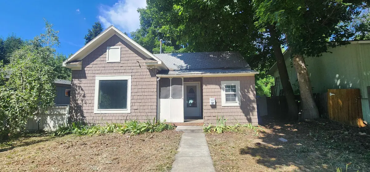 806 S Greene St, Spokane, WA 99202