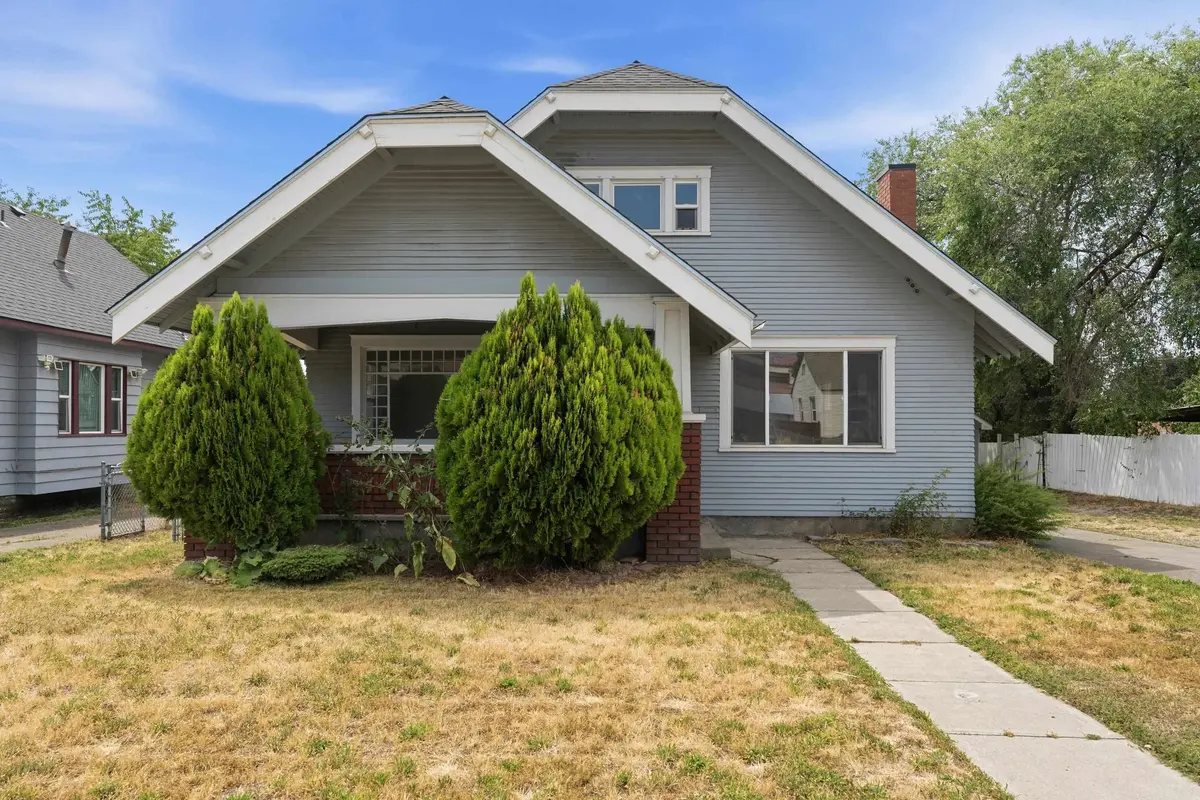 816 E Gordon Ave, Spokane, WA 99207