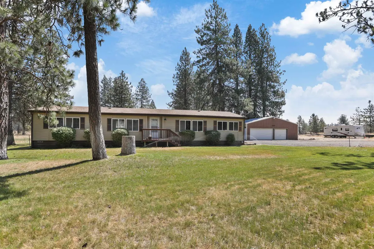 14615 W Lance Hill Rd, Cheney, WA 99004-9711