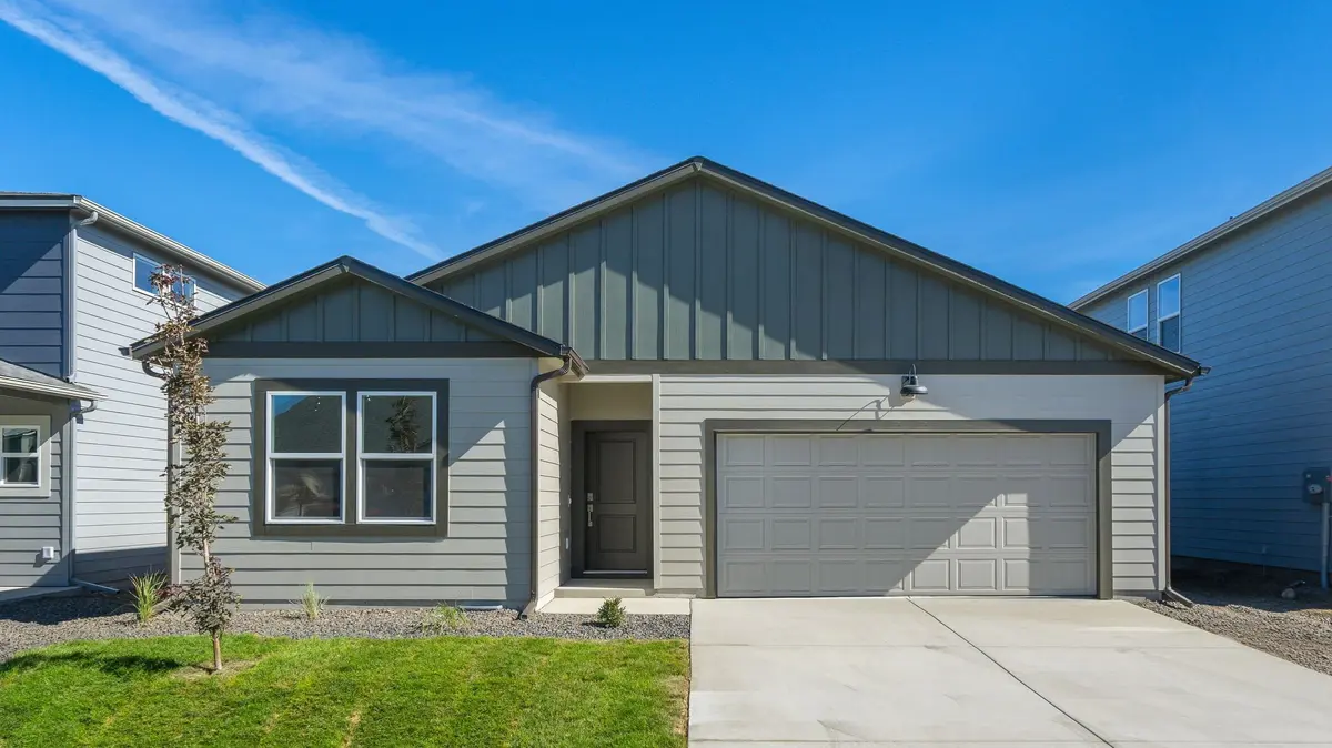 3823 S McCabe Ln, Spokane, WA 99206