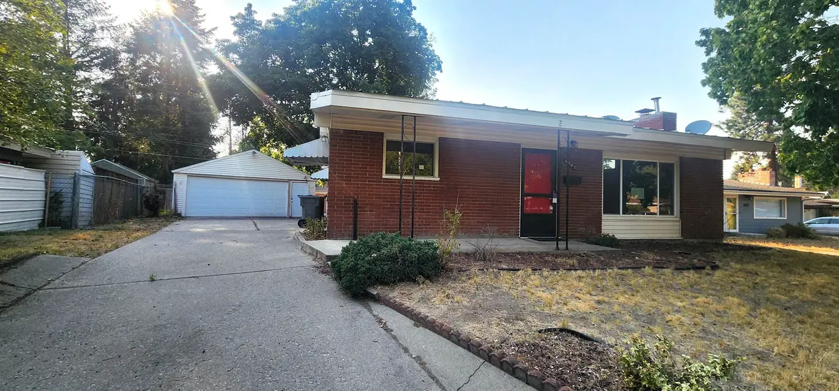 6907 N Stevens St, Spokane, WA 99208