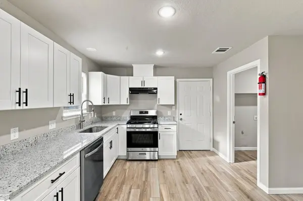 106 Hague ST, Hutto, TX 78634