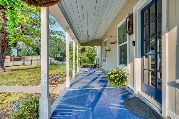 101 Patricks Aly, Liberty Hill, TX 78642
