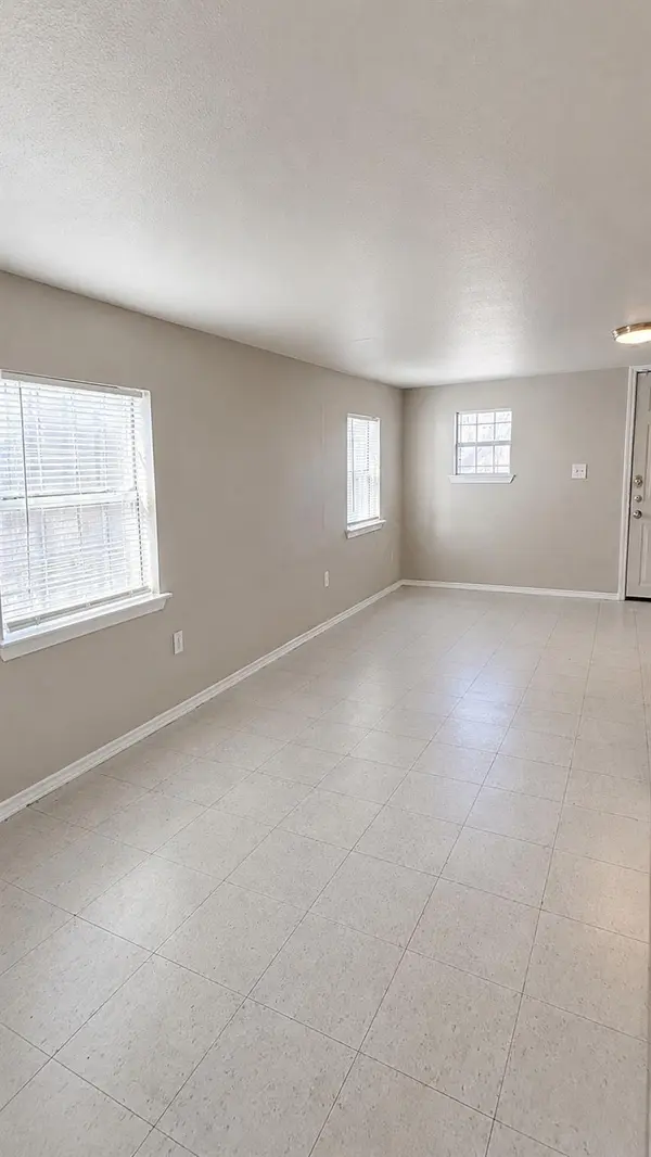 802 Alametos #B, San Antonio, TX 78212