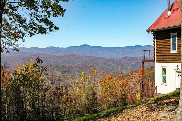 85 N Ridge RD, Rosman, NC 28772