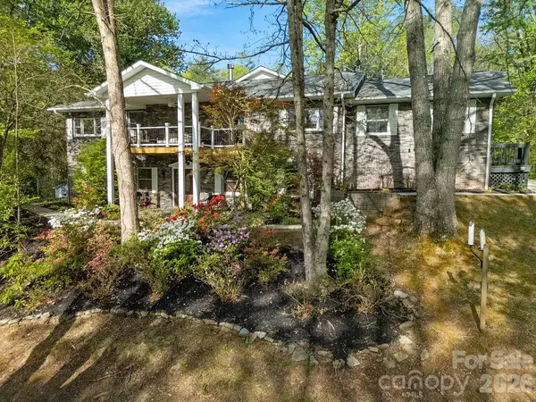 1388 King RD, Pisgah Forest, NC 28768