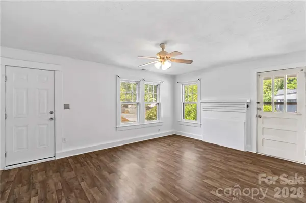 3161 Poplar Tent RD, Concord, NC 28027