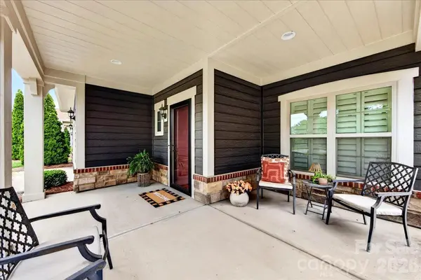 1012 Avalon PL, Matthews, NC 28104