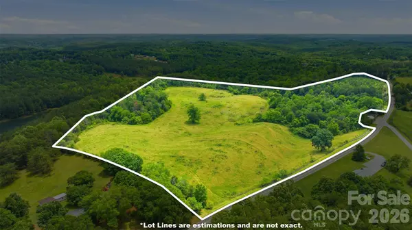 536 Pea Ridge RD, Mill Spring, NC 28756