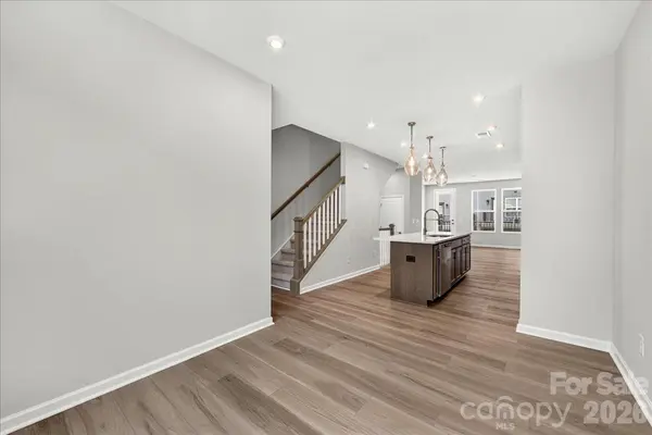 5517 Swaling ST, Charlotte, NC 28217