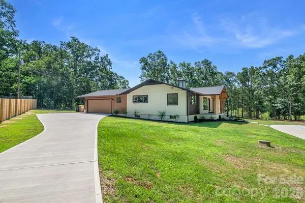 5033 Waxhaw Indian Trail RD, Matthews, NC 28104