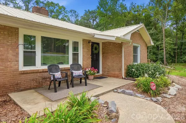 1021 Wedgewood RD, Lancaster, SC 29720