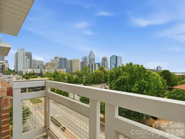 710 W Trade ST #703, Charlotte, NC 28202