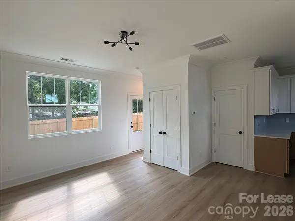 2903 Clyde DR, Charlotte, NC 28208
