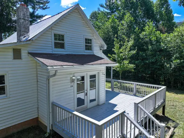 218 Garland Buchanan RD, Sylva, NC 28779