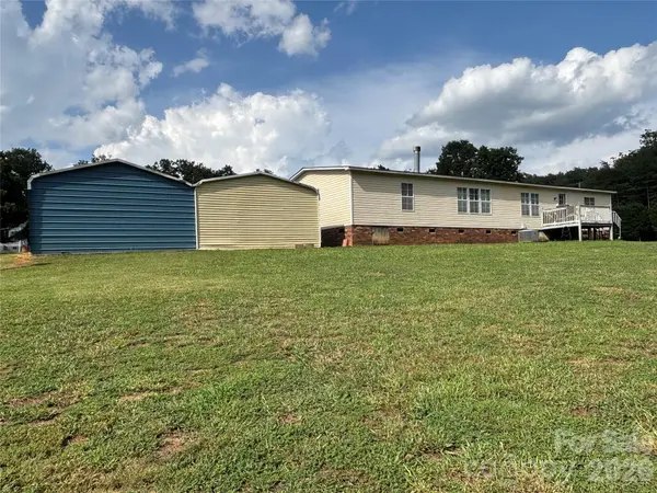 3557 Gladden DR, Lincolnton, NC 28092