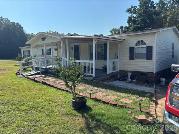 3557 Gladden DR, Lincolnton, NC 28092