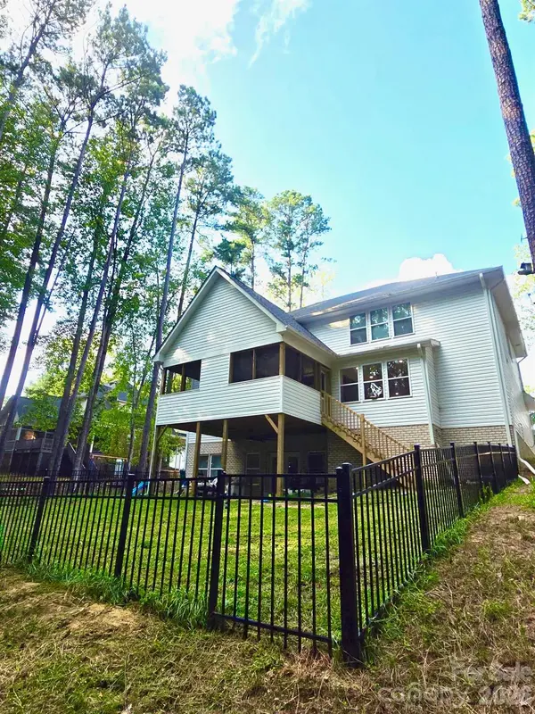 124 Providence PL, Chocowinity, NC 27817